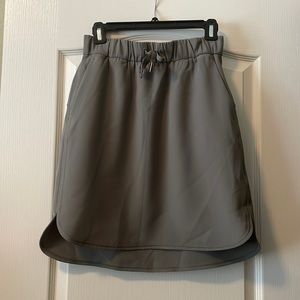 Lululemon skirt NWOT!